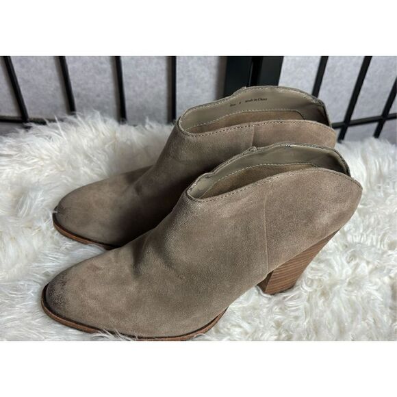 Dolce Vita Tan Suede Heeled Ankle Boots - Picture 3 of 9